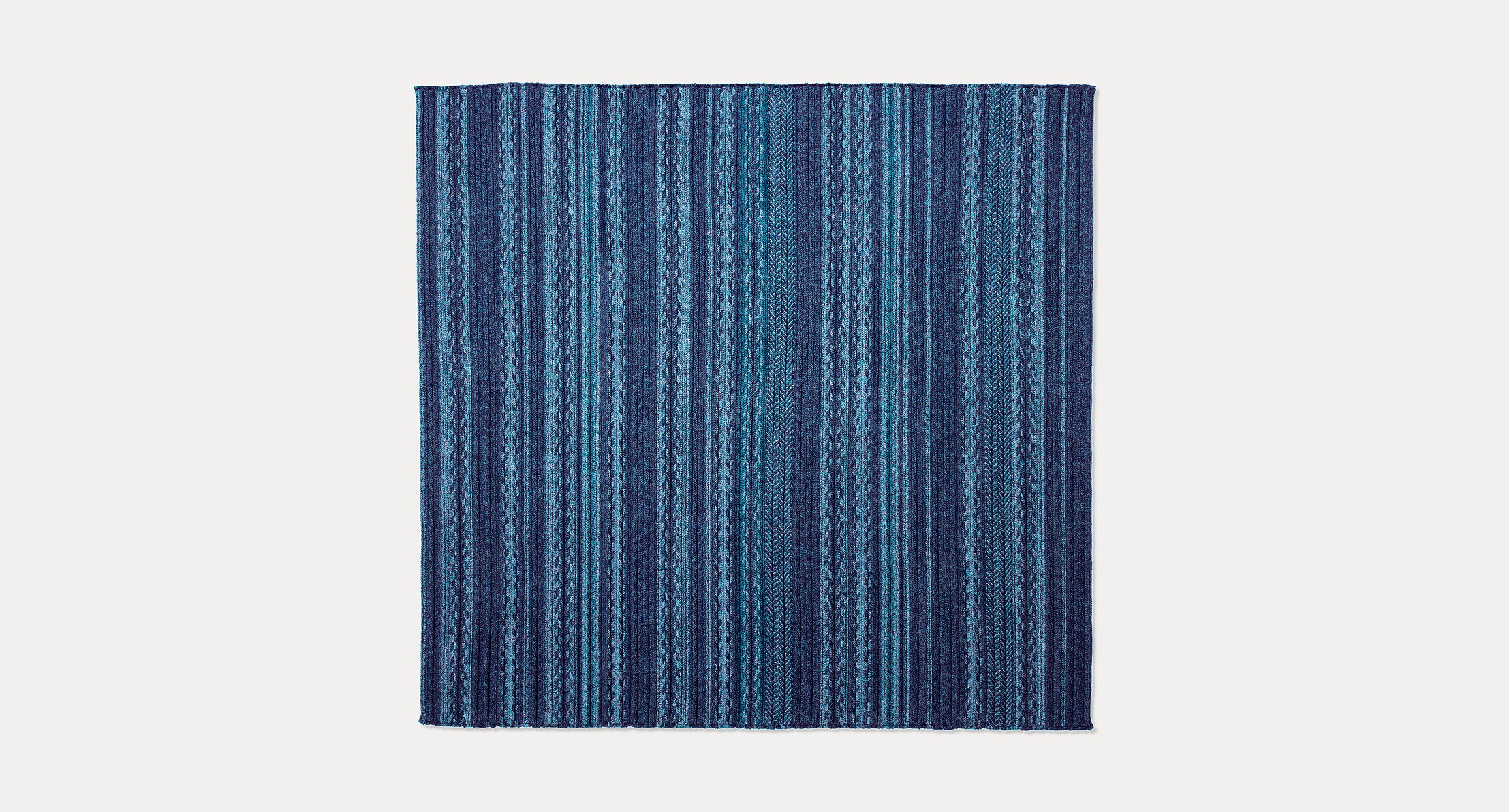 Navajo rug with fringes on the short side - Paola Lenti